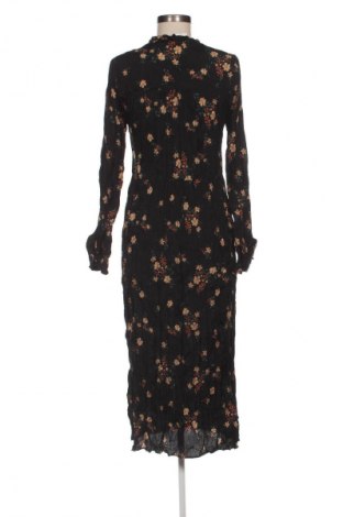 Kleid Neo Noir, Größe M, Farbe Mehrfarbig, Preis 33,99 €