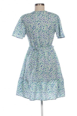 Rochie New Look, Mărime M, Culoare Multicolor, Preț 100,99 Lei