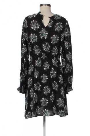 Kleid New Look, Größe L, Farbe Mehrfarbig, Preis 15,80 €