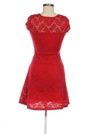 Kleid New Look, Größe S, Farbe Rot, Preis € 14,91
