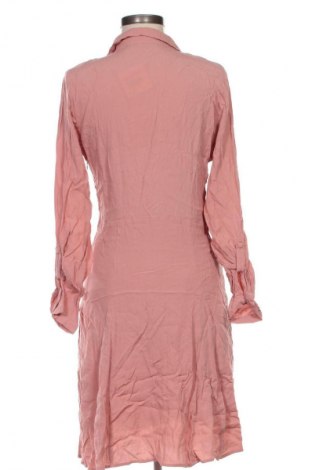 Kleid Numph, Größe L, Farbe Aschrosa, Preis 56,99 €