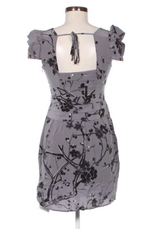 Kleid Oasis, Größe M, Farbe Mehrfarbig, Preis 25,99 €