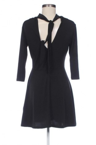 Kleid Pink Woman, Größe L, Farbe Schwarz, Preis 27,70 €