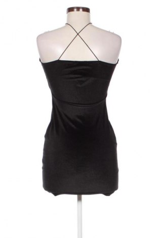 Kleid Pretty Little Thing, Größe XS, Farbe Schwarz, Preis 14,91 €