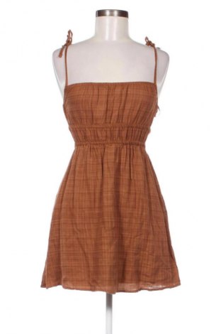 Φόρεμα Pull&Bear, Μέγεθος XS, Χρώμα Πολύχρωμο, Τιμή 24,75 €