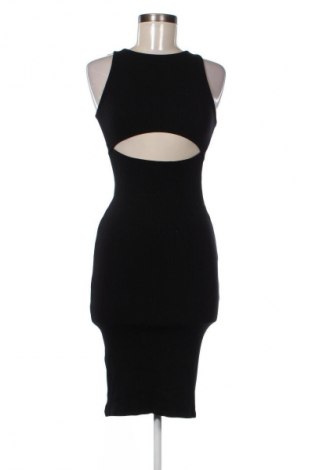 Šaty  Pull&Bear, Velikost S, Barva Černá, Cena  367,00 Kč