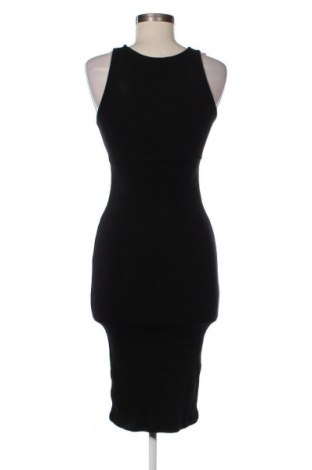 Šaty  Pull&Bear, Velikost S, Barva Černá, Cena  367,00 Kč