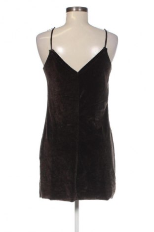 Kleid Pull&Bear, Größe M, Farbe Grün, Preis € 11,99