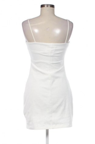 Kleid Reserved, Größe S, Farbe Weiß, Preis 14,83 €
