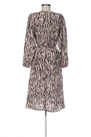 Kleid Reserved, Größe M, Farbe Mehrfarbig, Preis 14,83 €