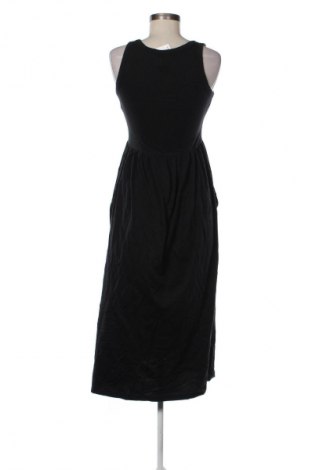 Kleid Reserved, Größe M, Farbe Schwarz, Preis 15,00 €