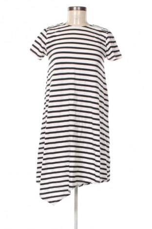 Kleid Reserved, Größe S, Farbe Mehrfarbig, Preis € 15,00