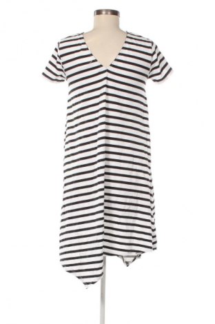 Kleid Reserved, Größe S, Farbe Mehrfarbig, Preis € 15,00