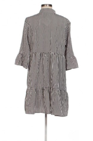 Φόρεμα SHEIN, Μέγεθος M, Χρώμα Πολύχρωμο, Τιμή 7,99 €