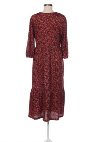 Рокля Stradivarius, Размер L, Цвят Многоцветен, Цена 29,99 лв.