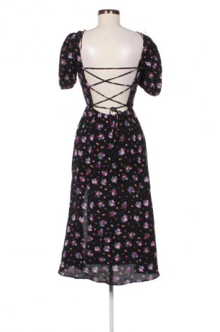 Šaty  Stradivarius, Velikost M, Barva Vícebarevné, Cena  366,00 Kč