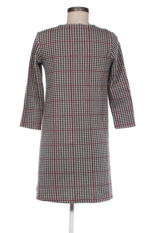 Šaty  Stradivarius, Veľkosť M, Farba Viacfarebná, Cena  14,77 €