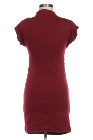 Rochie Stradivarius, Mărime L, Culoare Roșu, Preț 76,30 Lei