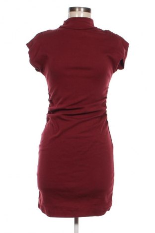 Rochie Stradivarius, Mărime L, Culoare Roșu, Preț 76,30 Lei