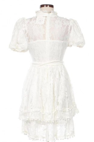 Kleid Unbranded, Größe S, Farbe Weiß, Preis 14,91 €