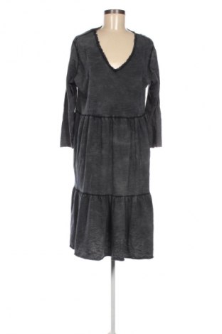 Kleid Unbranded, Größe L, Farbe Grau, Preis 8,30 €
