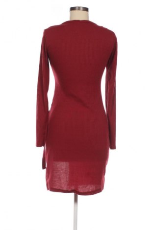 Ruha Unbranded, Méret M, Szín Piros, Ár 5 799 Ft