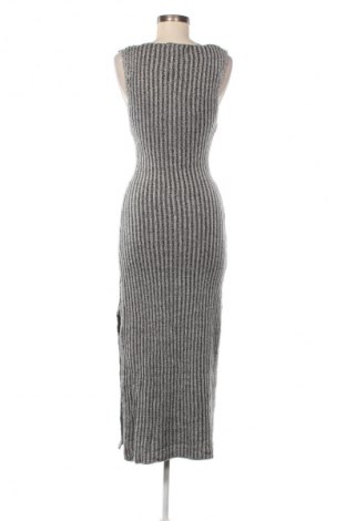Šaty  Urban Outfitters, Veľkosť M, Farba Viacfarebná, Cena  27,95 €