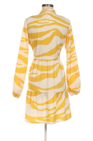 Kleid VILA, Größe M, Farbe Mehrfarbig, Preis € 14,00