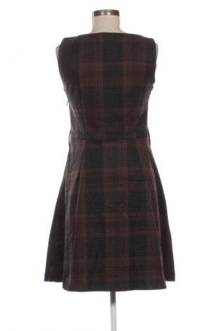 Sukienka Vero Moda, Rozmiar M, Kolor Kolorowy, Cena 111,99 zł