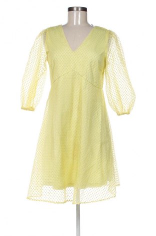 Sukienka Vero Moda, Rozmiar M, Kolor Żółty, Cena 62,02 zł