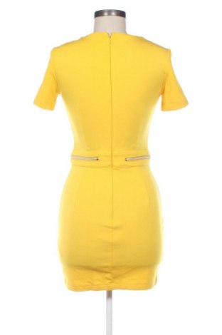 Šaty  Versace Jeans, Velikost XS, Barva Žlutá, Cena  2 595,00 Kč