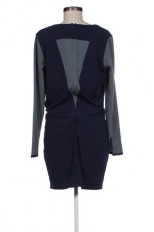 Kleid Y.A.S, Größe M, Farbe Grau, Preis € 43,52