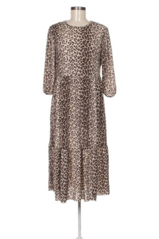 Рокля Zara, Размер M, Цвят Многоцветен, Цена 27,99 лв.