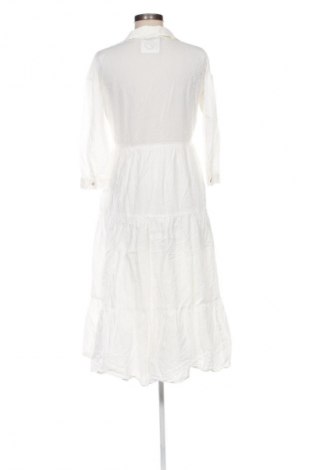 Kleid Zara, Größe XS, Farbe Weiß, Preis € 23,99