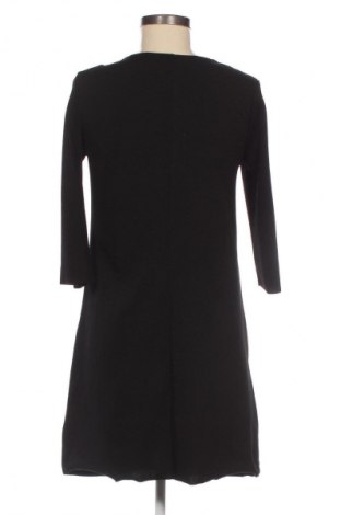 Kleid Zara, Größe S, Farbe Mehrfarbig, Preis 13,80 €
