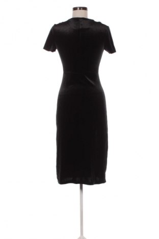 Rochie Zara, Mărime M, Culoare Negru, Preț 117,99 Lei