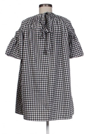Kleid Zara Trafaluc, Größe XS, Farbe Mehrfarbig, Preis € 19,99
