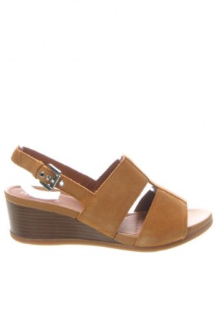 Sandalen Geox, Größe 39, Farbe Gelb, Preis € 112,99