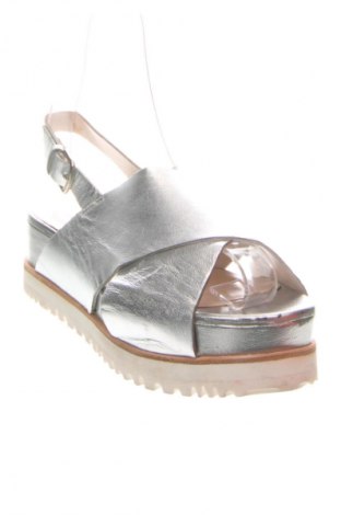 Sandalen Madeleine, Größe 38, Farbe Silber, Preis € 36,99