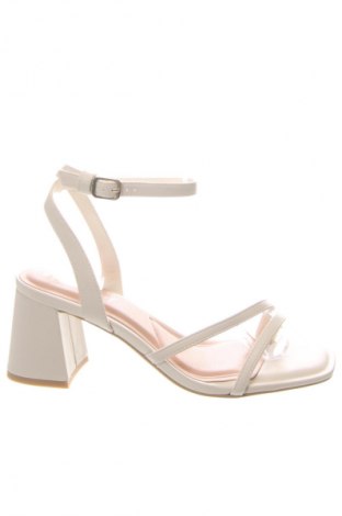 Sandalen New Look, Größe 39, Farbe Ecru, Preis € 26,99