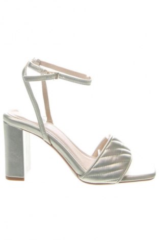 Sandalen S.Oliver, Größe 38, Farbe Golden, Preis € 50,99