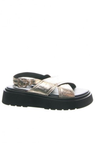 Sandale S.Oliver, Mărime 40, Culoare Auriu, Preț 344,99 Lei
