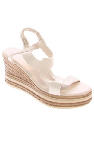 Sandalen Unbranded, Größe 35, Farbe Weiß, Preis 29,23 €
