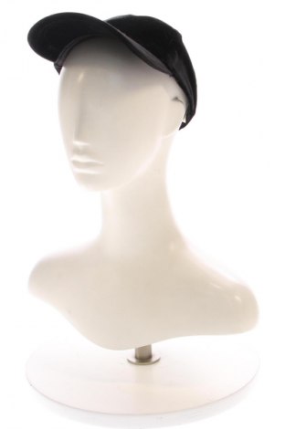 Căciulă Unbranded, Culoare Negru, Preț 60,67 Lei