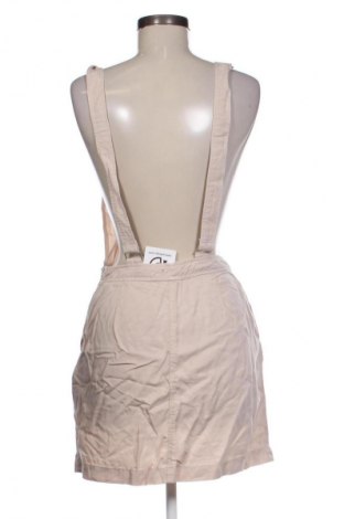 Latzkleid Bershka, Größe S, Farbe Beige, Preis € 14,99