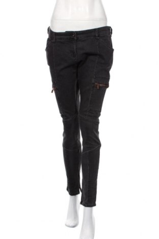 Дамски дънки Armani Jeans, Размер L, Цвят Черен, Цена 129,00 лв.