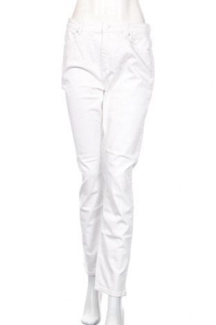 Дамски дънки Esprit, Размер XL, Цвят Бял, 98% памук, 2% еластан, Цена 47,00 лв.