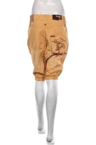 Дамски къс панталон Khujo, Размер M, Цвят Жълт, Цена 25,80 лв.