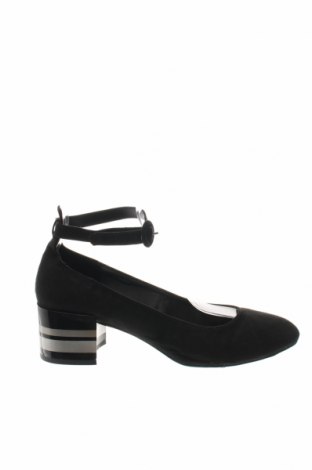 Γυναικεία παπούτσια Bershka, Μέγεθος 40, Χρώμα Μαύρο, Κλωστοϋφαντουργικά προϊόντα, Τιμή 27,84 €
