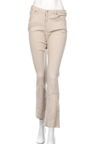 Дамски панталон Armani Jeans, Размер M, Цвят Бежов, Цена 144,00 лв.